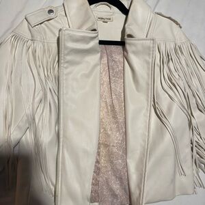 Main Strip Cream Fringe Leather Jacket